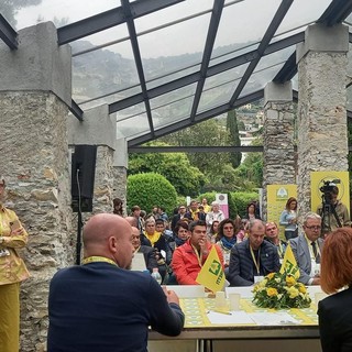 Euroflora, grande successo per l’evento Coldiretti “Coltiviamo bellezza per produrre salute” Euroflora, grande successo per l’evento Coldiretti “Coltiviamo bellezza per produrre salute”