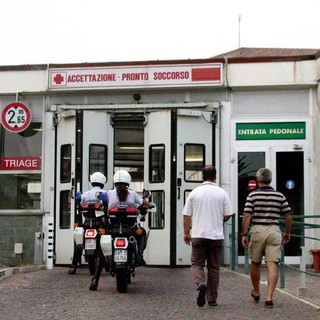 Pietra: i medici cinesi &amp;quot;spiano&amp;quot; il Santa Corona