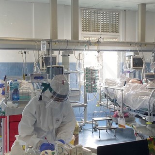 Covid, oltre 2000 casi e dieci decessi in Liguria nelle ultime 24 ore