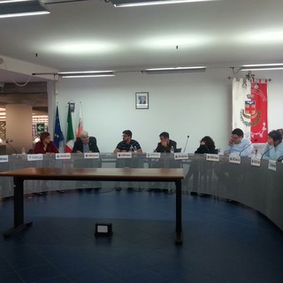 Unione dei Comuni, il consiglio di Borghetto Santo Spirito "boccia il recesso"