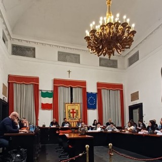 Albenga, approvato il nuovo Regolamento del Consiglio comunale, ma la minoranza si astiene: “Non è stato condiviso” Albenga, approvato il nuovo Regolamento del Consiglio comunale, ma la minoranza si astiene: “Non è stato condiviso”