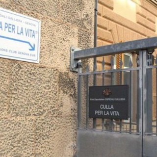 Culle per la vita, l'attacco di Liguria Rainbow: "Aumentano il senso di colpa delle donne"