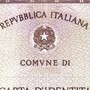 Addio alla carta di identità cartacea: dal 3 agosto 2026 non vale più per l’espatrio