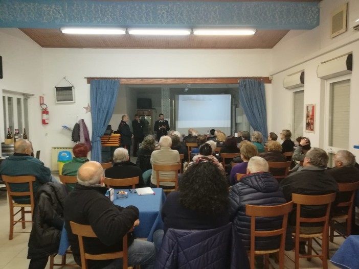 Plodio: grande partecipazione alla giornata informativa con i carabinieri sul tema della sicurezza