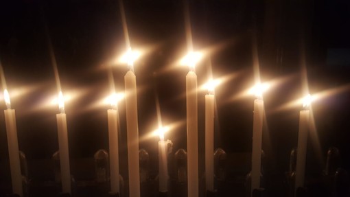 Finale, il lutto in Comune per la scomparsa di Deborah Ballarò: "Porteremo avanti il suo impegno"