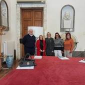 Savona, lotta allo sfitto dei locali commerciali, un bando del Comune con contributi a fondo perduto