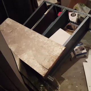 Blitz a Legino: distrutta la cantina di Angelo Maggioni, l'autore delle video-denunce su degrado e microcriminalità