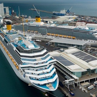 Navi in porto a Savona, Bruno (Verdi): "Che fine hanno fatto le banchine elettrificate per ridurre lo smog"