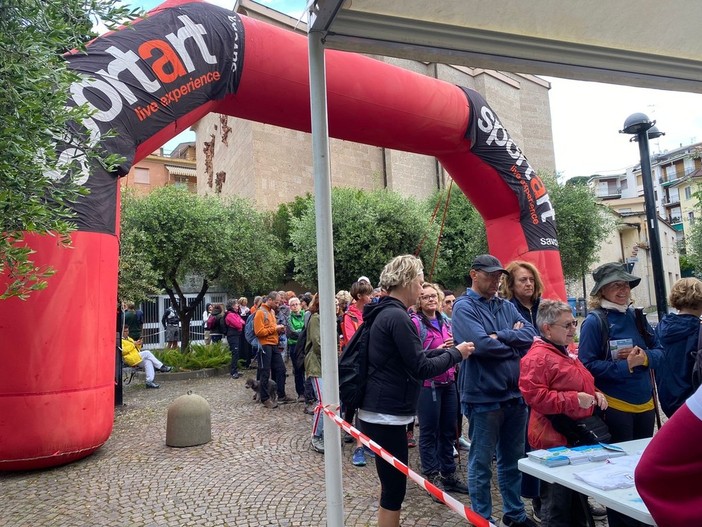 Celle Ligure, la Camminata delle Sette Chiese riceve il riconoscimento “Eco Event Plastic Free”