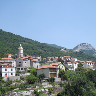 Toirano: la frazione Carpe (fonte Wikipedia)