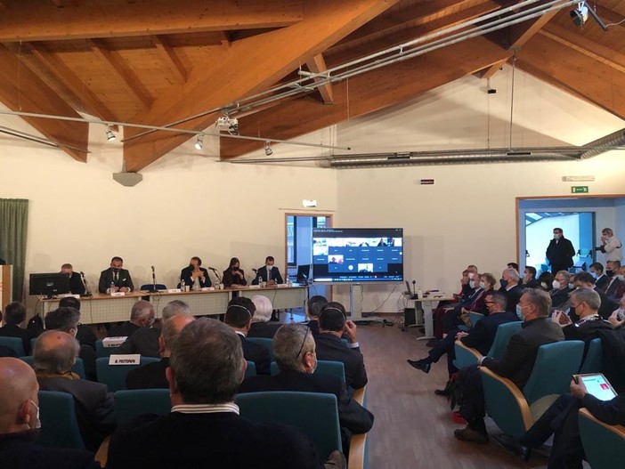 "Passaggio a nord-ovest": nuovo incontro sul progetto del bypass autostradale fra Albenga, Savona e l'alessandrino "Passaggio a nord-ovest": nuovo incontro sul progetto del bypass autostradale fra Albenga, Savona e l'alessandrino