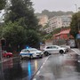 Maltempo, chiusa via Genova tra Albissola e Savona: stop al transito dei pedoni in Piazza del Popolo