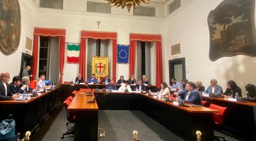 Cpr ad Albenga, dal Consiglio Comunale il &quot;No&quot; unanime: &quot;Difendiamo la sicurezza della città&quot;