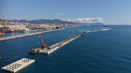 Nuova Diga di Genova, trovato un ordigno bellico da 230 chili: attivate le procedure di sicurezza