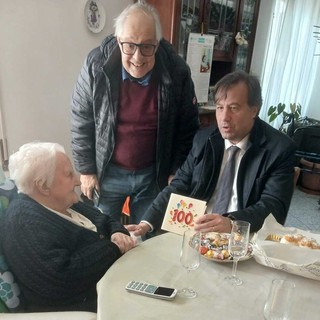 Savona festeggia i 100 anni di Caterina Bonavia, mamma del consigliere comunale Carlo Frumento
