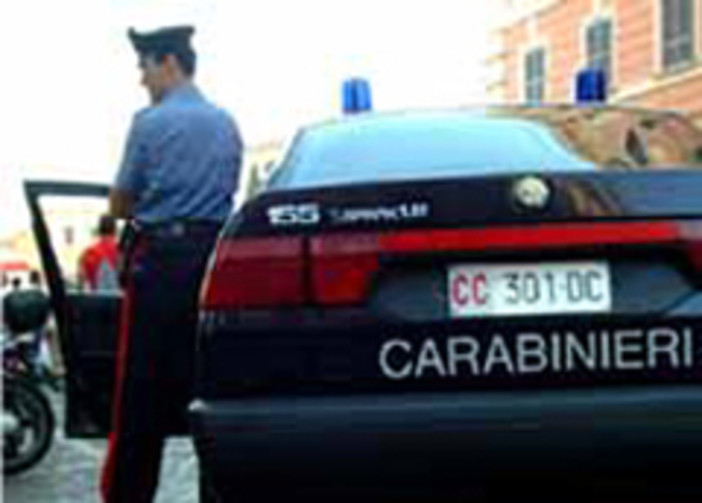 Savona: teppista arrestato dopo danneggiamenti in centro