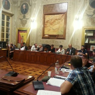 A Finale Ligure il consiglio comunale non è visibile in streaming: la denuncia della minoranza A Finale Ligure il consiglio comunale non è visibile in streaming: la denuncia della minoranza