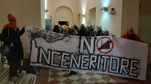 Coordinamento No Inceneritore: "Basta camini, la Val Bormida ha già dato. Salute e ambiente prima di tutto"