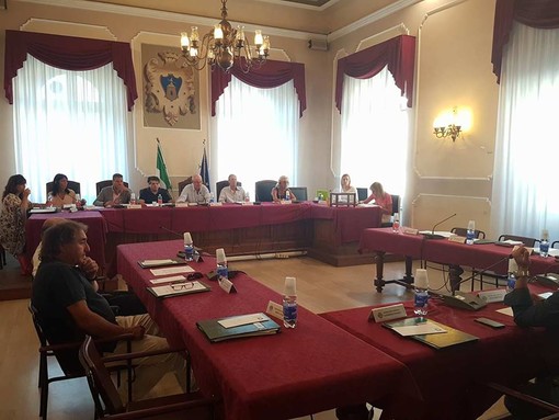 Gesco 'superassessore' di Alassio? Accesa discussione nel primo Consiglio con la nuova giunta