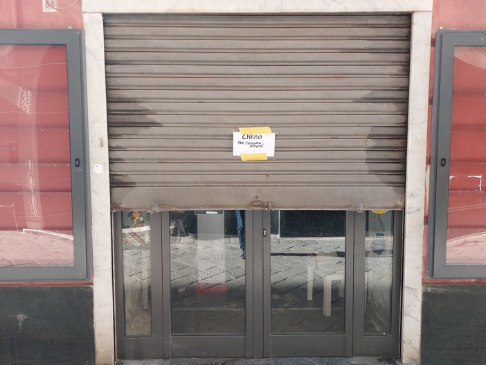 Savona, chiude la storica Libreria Economica. L'ex titolare: "Grande rammarico, via Pia diventa ancora più triste" Savona, chiude la storica Libreria Economica. L'ex titolare: "Grande rammarico, via Pia diventa ancora più triste"