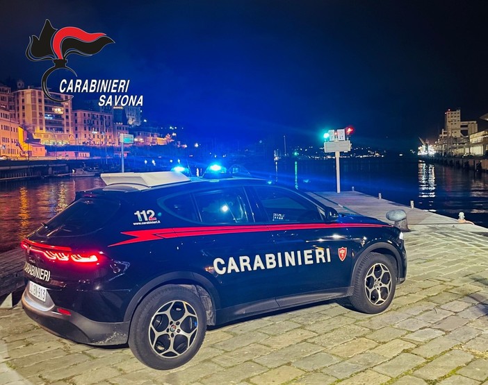 Savona, identificati dai carabinieri i responsabili dei furti degli scooter  e di "colpi" in attività commerciali