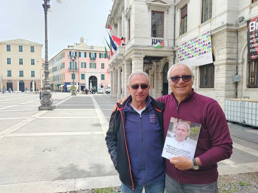 La tesi in management dello sport in un libro che andrà in beneficenza: il savonese Giancarlo Bossolino e l'iniziativa per la Cresc.i (VIDEO) La tesi in management dello sport in un libro che andrà in beneficenza: il savonese Giancarlo Bossolino e l'iniziativa per la Cresc.i (VIDEO)