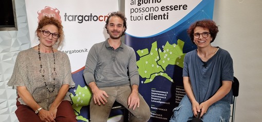 La canzone napoletana e il legame con Albenga, Nina Monaco e Rino Matafù presentano "Miez a via"