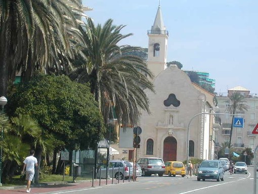 Varazze, approvato il progetto definitivo per il risanamento del campanile e della cuspide della chiesa di S. Caterina