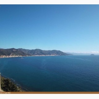 Nuova webcam "osservatorio meteorologico di Laigueglia" live da Capo Mele con vista sul golfo