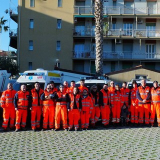 Infarto mentre balla a una sagra a Borgio Verezzi: salvata dal defibrillatore