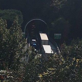 Coda per incidente tra Varazze e Celle in direzione Ventimiglia
