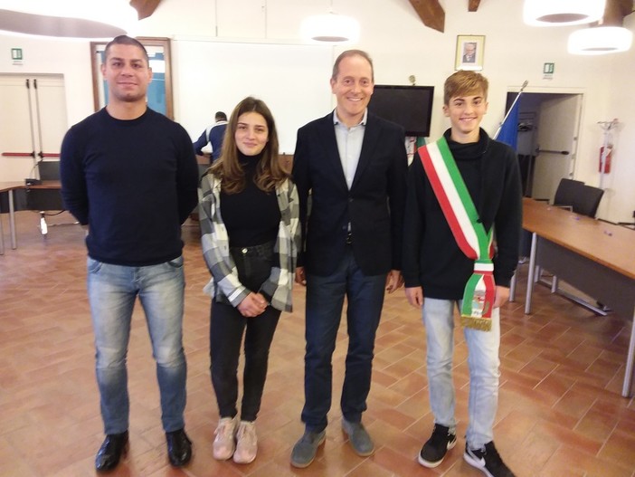 Alessandro Bregolin sindaco junior del consiglio Comunale dei ragazzi di Andora Alessandro Bregolin sindaco junior del consiglio Comunale dei ragazzi di Andora