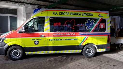 Savona, diverbio diventa violenta lite tra due donne: devono intervenire polizia e sanitari