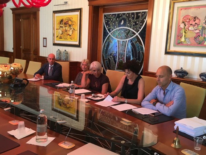 Savona, firmata la convenzione tra Comune e Fondazione De Mari per il Museo della Ceramica Savona, firmata la convenzione tra Comune e Fondazione De Mari per il Museo della Ceramica