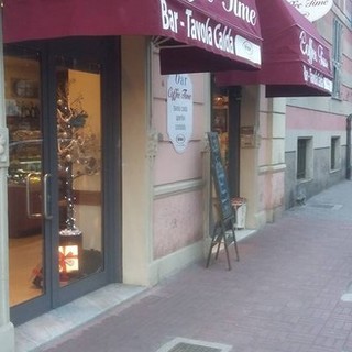 Savona, ladri in azione nel bar "New Coffe Time"