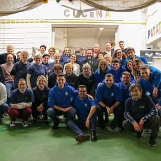 Cena benefica per la Pediatria di Savona: donati 6mila euro all'associazione Cresc.i e alle Principesse in Corsia Cena benefica per la Pediatria di Savona: donati 6mila euro all'associazione Cresc.i e alle Principesse in Corsia