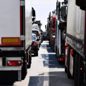 Doppio incidente in autostrada, motociclista grave sulla A10: chiusi tratti verso Genova anche sulla A26 Doppio incidente in autostrada, motociclista grave sulla A10: chiusi tratti verso Genova anche sulla A26