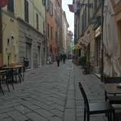Albenga, intesa con la Regione sulle aree di pregio storico e paesaggistico: no a commercio etnico in centro storico e altre zone