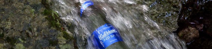 Cinquant'anni e non sentirli: l'acqua minerale di Calizzano irrompe sul mercato cinese Cinquant'anni e non sentirli: l'acqua minerale di Calizzano irrompe sul mercato cinese