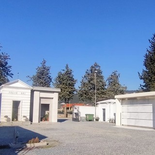 Iniziativa green per i cimiteri di Andora: parte il progetto per l’installazione di pannelli fotovoltaici per l’illuminazione votiva Iniziativa green per i cimiteri di Andora: parte il progetto per l’installazione di pannelli fotovoltaici per l’illuminazione votiva