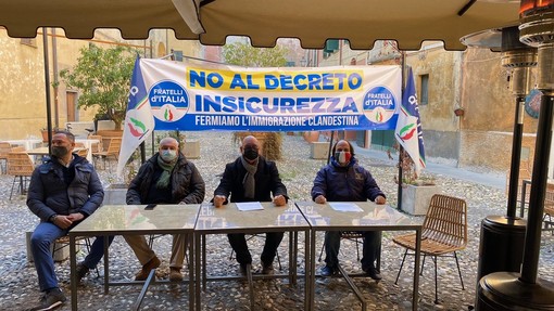 Fratelli d'Italia ad Albenga: "No al Decreto Insicurezza" Fratelli d'Italia ad Albenga: "No al Decreto Insicurezza"