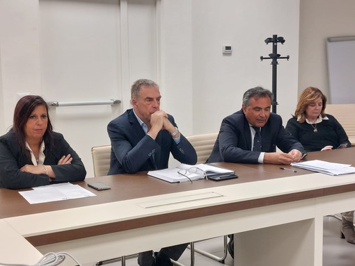 Sanità, si presenta il commissario Asl2 Orlando: "Obiettivo abbattere i tempi d'attesa. Il 118 ad Albenga? Non ha spazi"