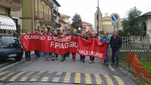 Piaggio, salta l'incontro di mercoledì a Roma: tavolo di confronto al MISE il 23 marzo Piaggio, salta l'incontro di mercoledì a Roma: tavolo di confronto al MISE il 23 marzo