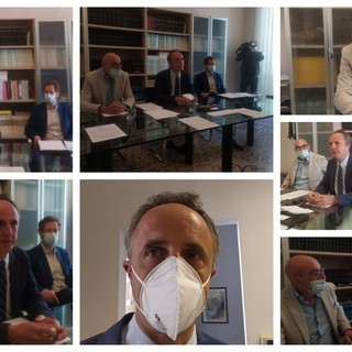 Autostrade, Sansa: "Una class action da 1,5 miliardi per i cittadini liguri" (FOTO e VIDEO) Autostrade, Sansa: "Una class action da 1,5 miliardi per i cittadini liguri" (FOTO e VIDEO)