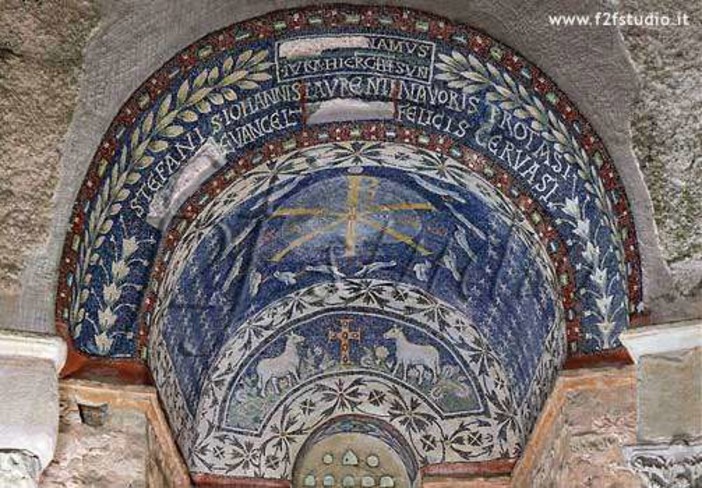 Albenga, gli studenti delle scuole incontrano il mondo dell'archeologia Albenga, gli studenti delle scuole incontrano il mondo dell'archeologia