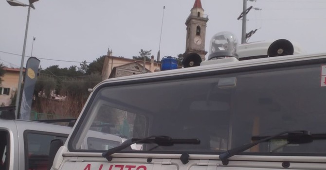 Stella, 57enne aggredito nei pressi di un esercizio pubblico: soccorso e portato in ospedale in codice giallo Stella, 57enne aggredito nei pressi di un esercizio pubblico: soccorso e portato in ospedale in codice giallo