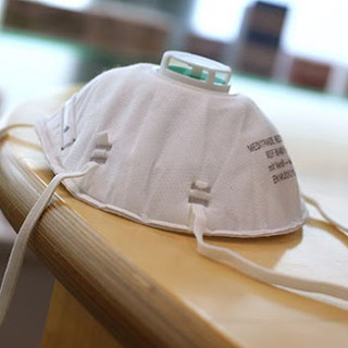 Coronavirus, anche ad Albisola imposto l'obbligo di mascherine