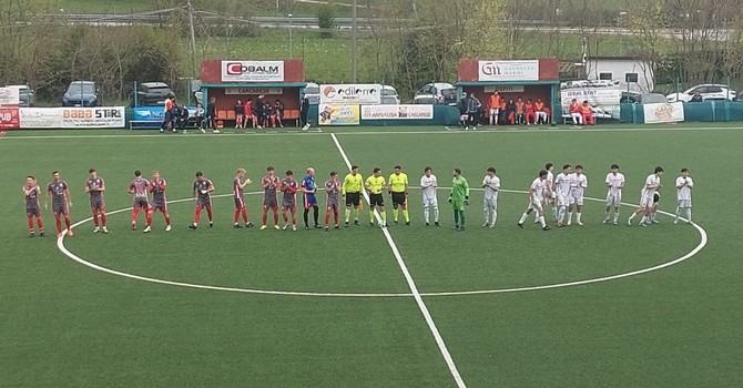 Calcio | Malore per l'arbitro Trabucco, rinviata Carcarese - Arenzano Calcio | Malore per l'arbitro Trabucco, rinviata Carcarese - Arenzano