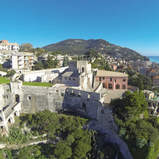 Progetto di valorizzazione culturale della  Fortezza di Castelfranco a Finale Ligure: partono gli eventi