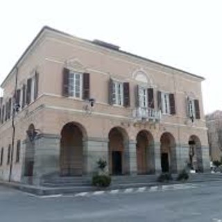 Carcare, la Lista Lorenzi lancia la sfida: "Facciamo un confronto pubblico"